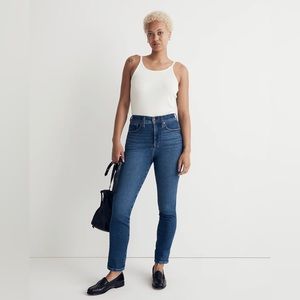 Madewell Curvy High-Rise Skinny Jeans, Size 24 but stretchy!!